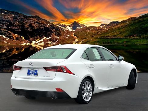 Used 2015 Lexus IS 250 image 6