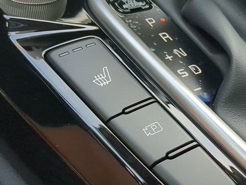 New 2026 Kia Seltos EX image 21