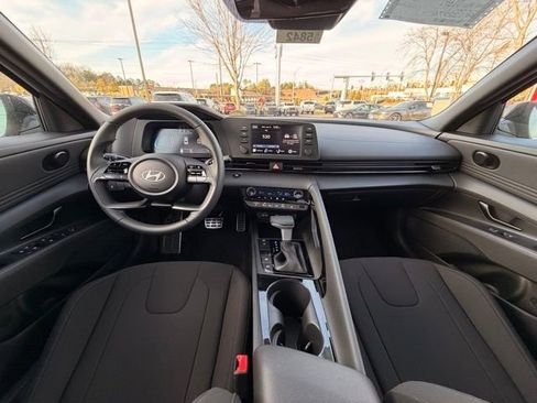 New 2026 Hyundai Elantra SEL Sport image 29