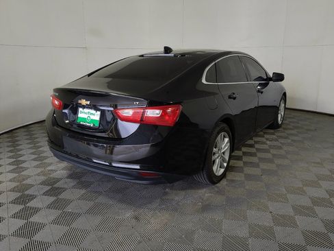 Used 2016 Chevrolet Malibu LT w/ Driver Confidence Package FWD image 7