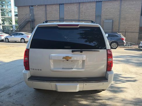 Used 2013 Chevrolet Tahoe LTZ AWD/4WD image 4
