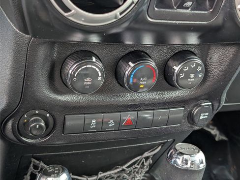 Used 2017 Jeep Wrangler Unlimited Sport w/ Quick Order Package 24S image 23