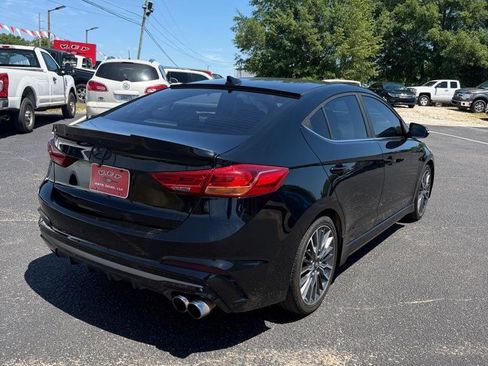 Used 2017 Hyundai Elantra Sport w/ Sport Premium Package 06 FWD image 3