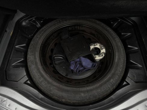 Used 2013 Mercedes-Benz S 550 4MATIC image 42