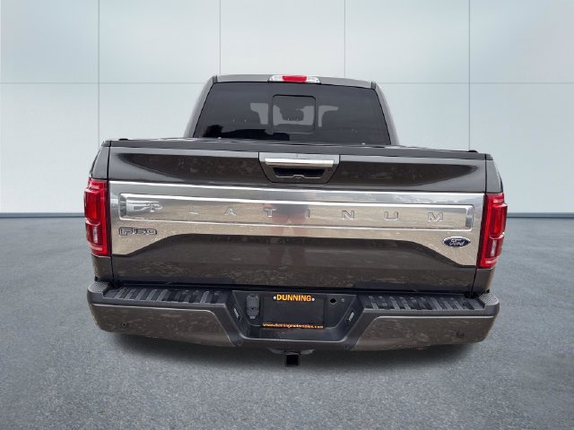 Used 2016 Ford F150 Platinum w/ Equipment Group 701A Luxury AWD/4WD image 3