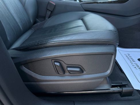 Used 2018 Audi Q5 2.0T Premium Plus w/ Premium Plus Package image 22