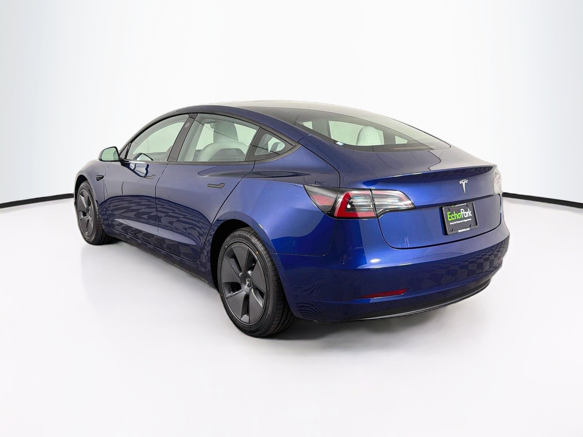Used 2023 Tesla Model 3 Standard Range RWD image 5