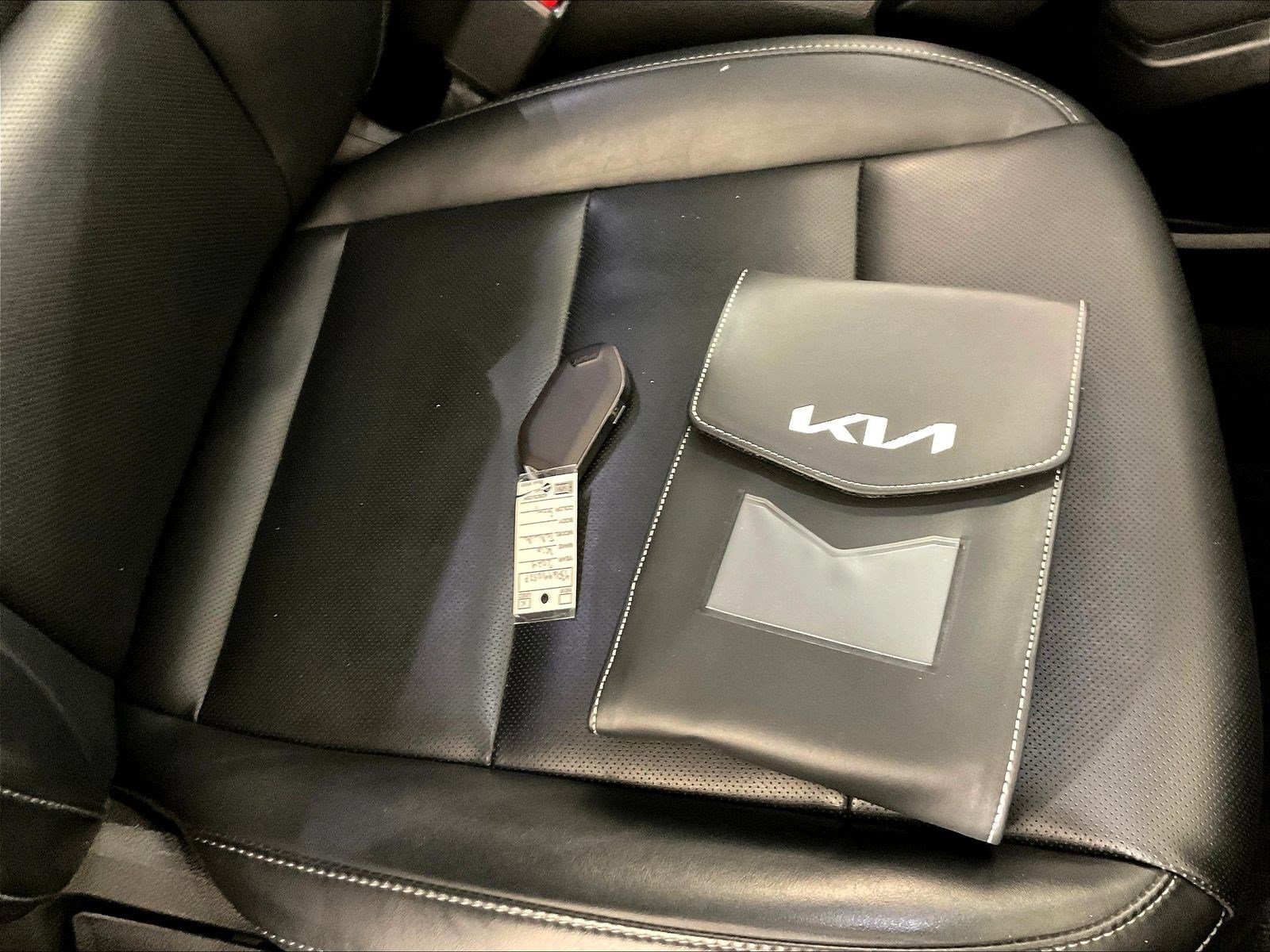 Certified 2024 Kia Telluride S w/ S Sunroof Package AWD/4WD image 36