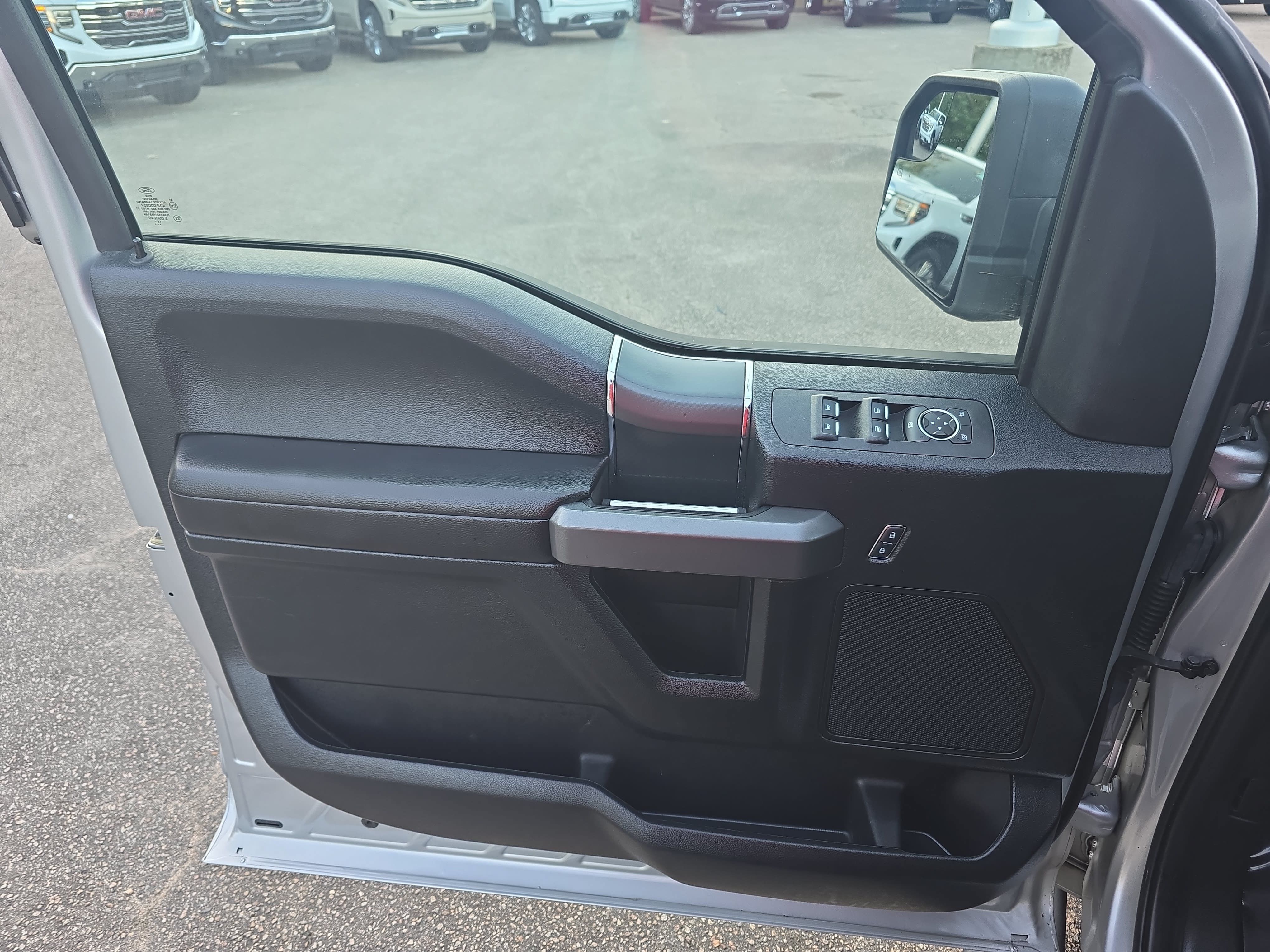 Used 2019 Ford F150 XLT w/ Equipment Group 302A Luxury RWD image 26