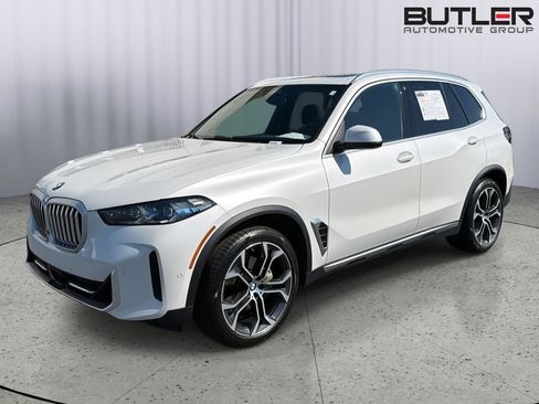 Used 2025 BMW X5 xDrive40i w/ Climate Comfort Package AWD/4WD image 1