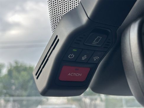 Used 2024 Toyota Highlander LE image 36