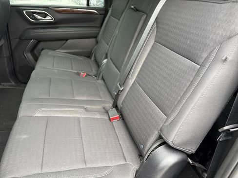 Used 2022 GMC Yukon XL SLE w/ Gmc Pro Safety Plus Package AWD/4WD image 10