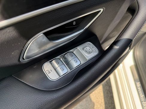 Used 2023 Mercedes-Benz GLS 450 4MATIC image 19