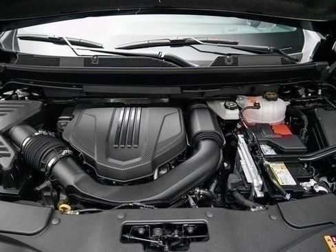 New 2026 Chevrolet Traverse LT w/ Enhanced Driving Package image 12