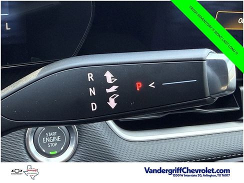 New 2026 Chevrolet Equinox LT w/ Safety and Technology Package FWD image 19