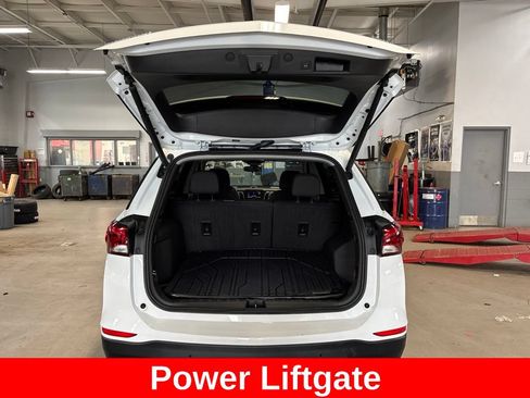 Used 2024 Chevrolet Equinox LT w/ LPO, Floor Liner Package AWD/4WD image 15