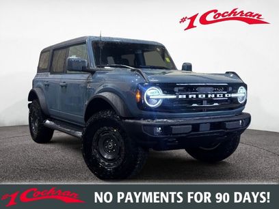 New 2025 Ford Bronco Outer Banks w/ Sasquatch Package