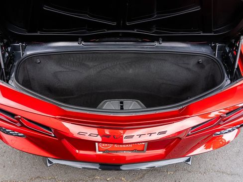 Used 2023 Chevrolet Corvette Stingray Premium Conv w/ Z51 Performance Package RWD image 8