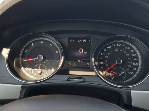 Used 2019 Volkswagen Atlas SE FWD image 21