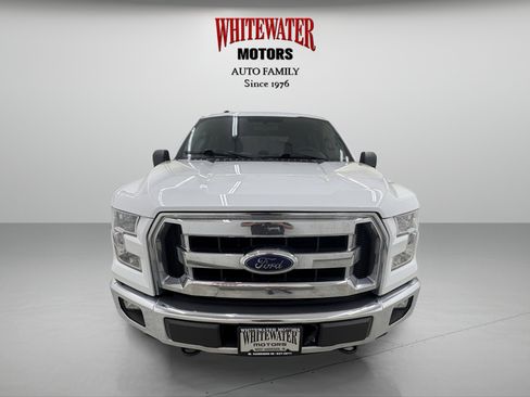 Used 2017 Ford F150 XLT w/ Trailer Tow Package image 6