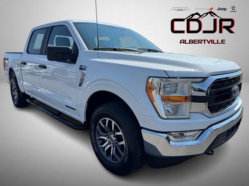 Used 2021 Ford F150 XLT image 1