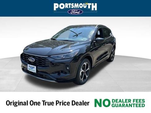 New 2025 Ford Escape ST-Line Elite w/ Premium Technology Package image 17