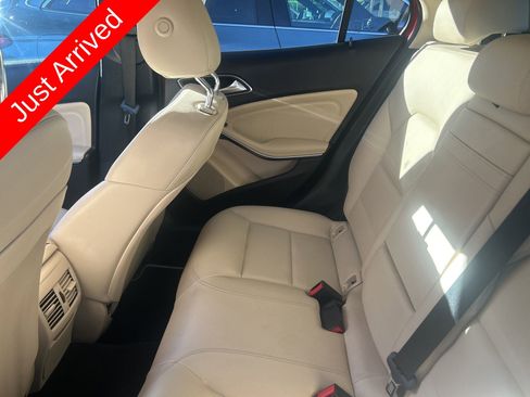 Certified 2019 Mercedes-Benz GLA 250 image 14