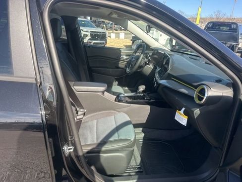 New 2026 Chevrolet Trax LT w/ Sunroof Package image 30