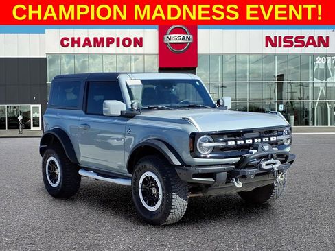 Used 2021 Ford Bronco Outer Banks w/ Sasquatch Package image 1