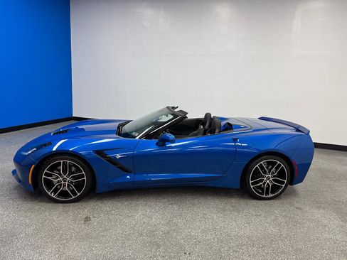 Used 2016 Chevrolet Corvette Stingray Convertible w/ Battery Protection Package RWD image 5