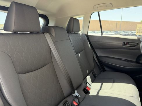 Used 2026 Toyota Corolla Cross LE FWD image 37