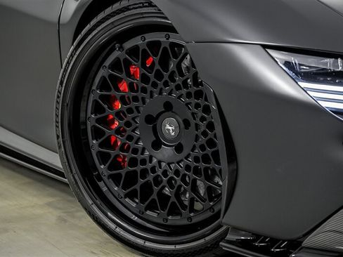 Used 2022 Ferrari SF90 Stradale AWD/4WD image 3