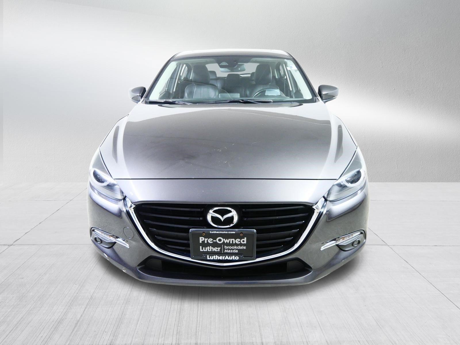 Used 2017 MAZDA MAZDA3 Grand Touring w/ Premium Equipment Package FWD image 2