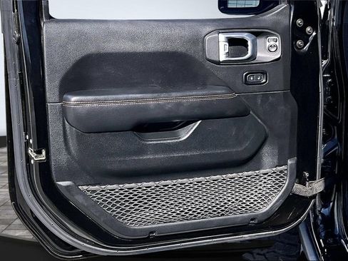 Used 2020 Jeep Gladiator Mojave image 13