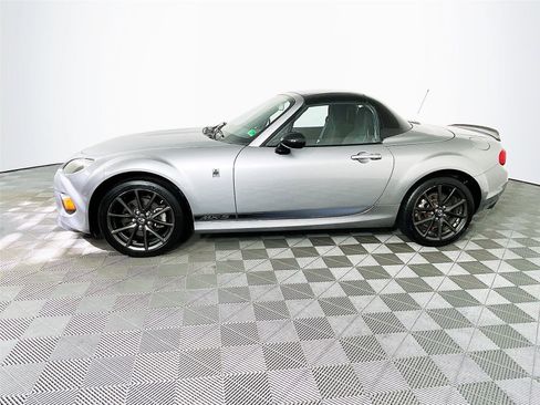 Used 2013 MAZDA MX-5 Miata Club image 4