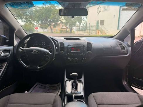 Used 2018 Kia Forte LX FWD image 13