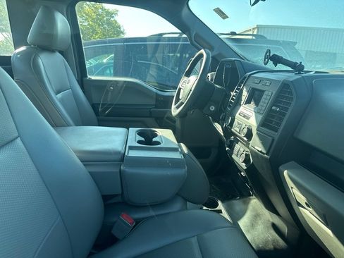 Used 2018 Ford F150 XL w/ Equipment Group 101A Mid AWD/4WD image 3