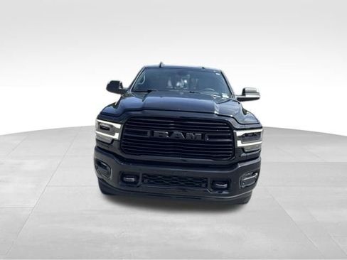 Used 2022 RAM 2500 Laramie AWD/4WD image 2
