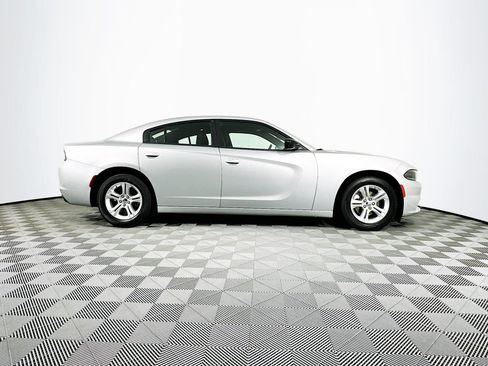 Used 2023 Dodge Charger SXT image 7