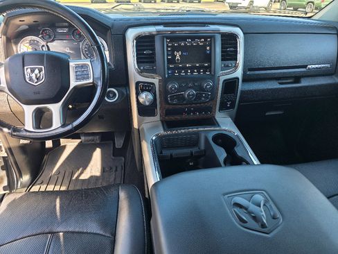 Used 2019 RAM 1500 Laramie w/ Convenience Group RWD image 17