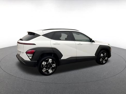 Used 2025 Hyundai Kona SEL image 15