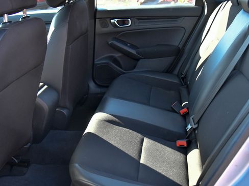 Used 2023 Honda Civic Sport image 34