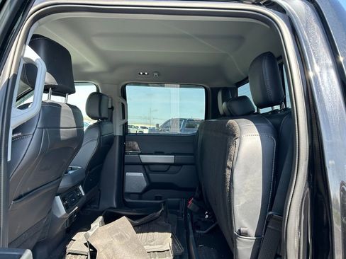Used 2023 Ford F250 Lariat w/ Lariat Ultimate Package image 5
