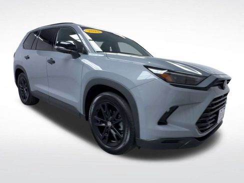 Certified 2025 Toyota Grand Highlander AWD Hybrid image 2