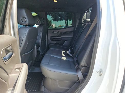 Used 2024 GMC Canyon Elevation w/ Elevation Premium Package RWD image 14