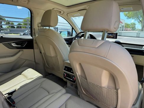 Used 2019 Audi Q7 3.0T Prestige AWD/4WD image 23