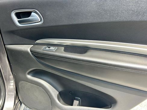 Used 2019 Dodge Durango SXT RWD image 12