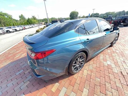 Used 2025 Toyota Camry XSE AWD/4WD image 31