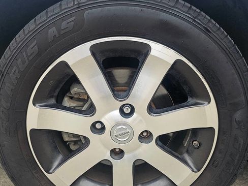 Used 2012 Nissan Sentra 2.0 SR w/ Special Edition Pkg image 8