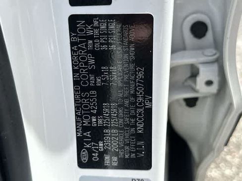 Used 2017 Kia Niro FWD image 35